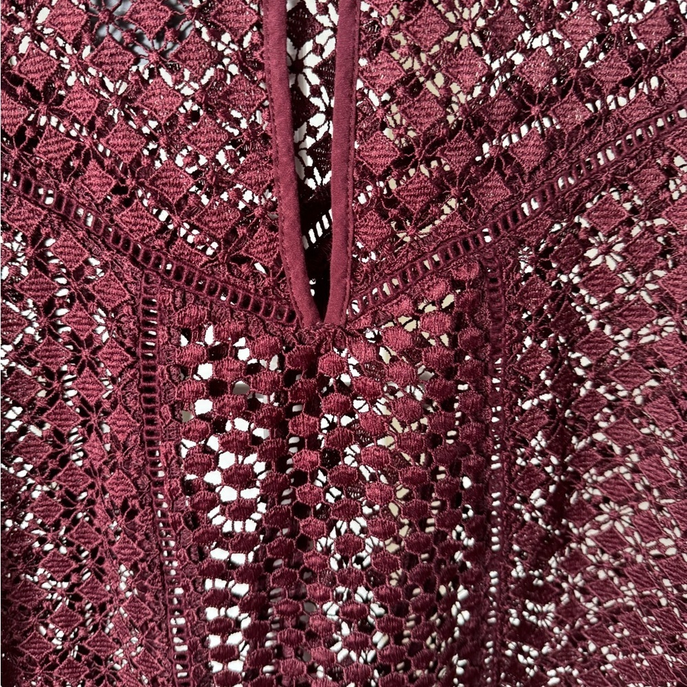 Abercrombie & Fitch Crochet Short Sleeve Blouse in Size Medium New With Tags - Picture 7 of 9